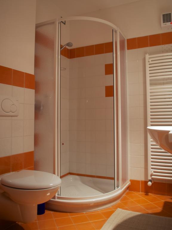 Baita Scaia Bed and Breakfast Cogolo Rum bild