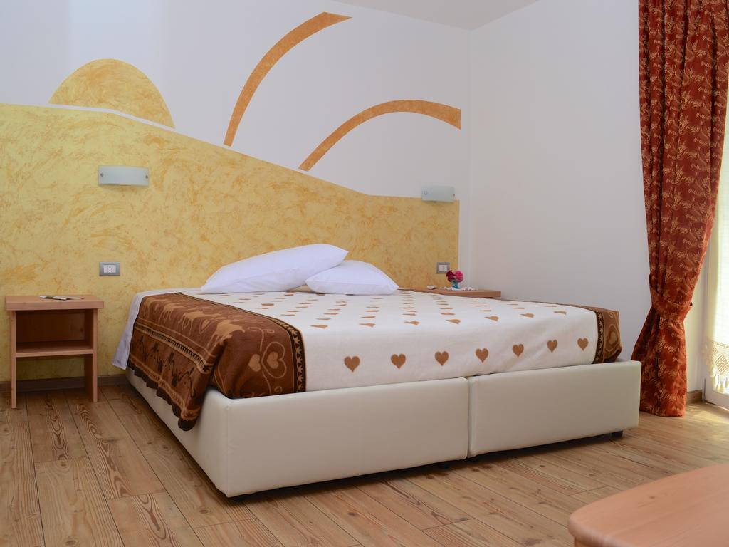 Baita Scaia Bed and Breakfast Cogolo Rum bild